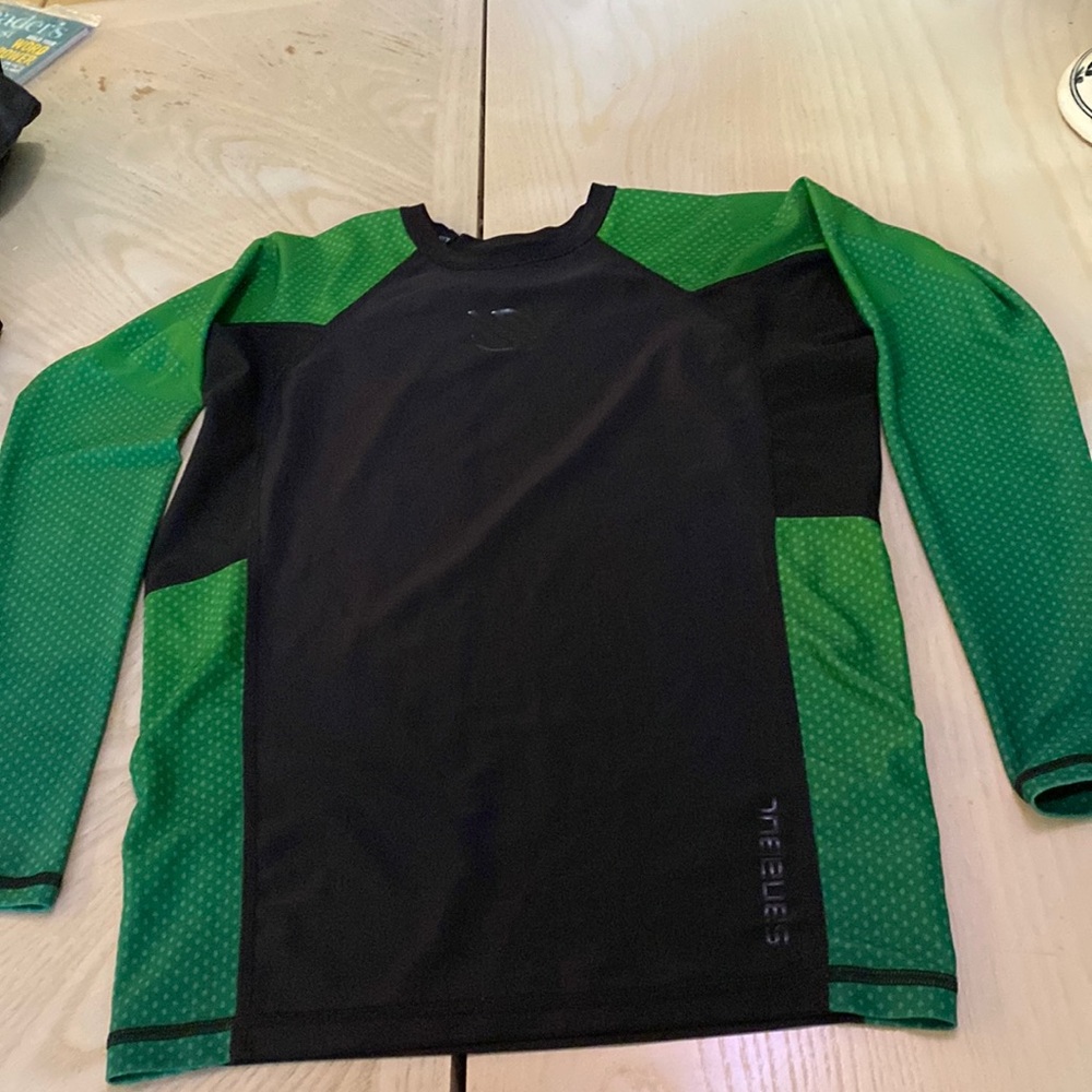 Sanabul kids XL mesh long sleeve shirt